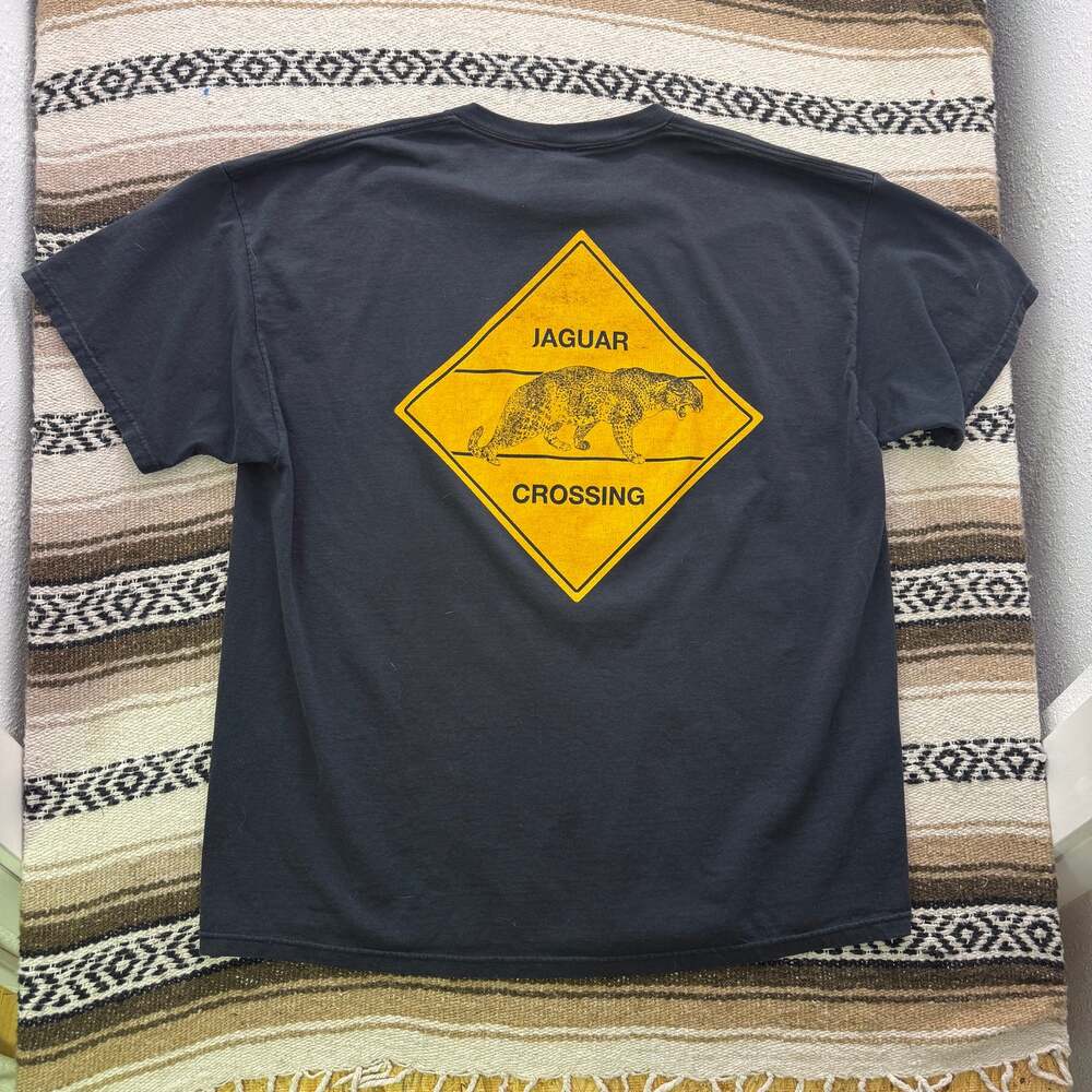 Vintage 2000's Jaguar Crossing Paw Jungle Resort Belize Black Shirt Sz 2XL XXL